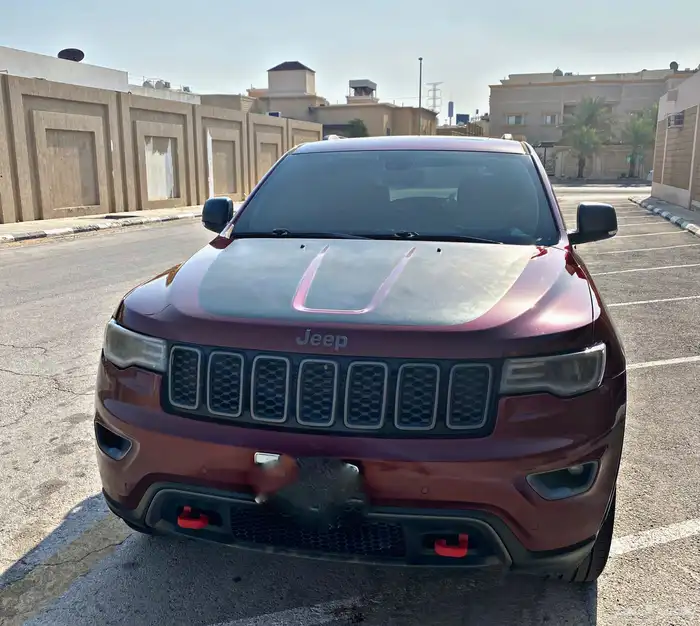 جيب جراند شيروكي تريل هوك 2017 اول مالك 0