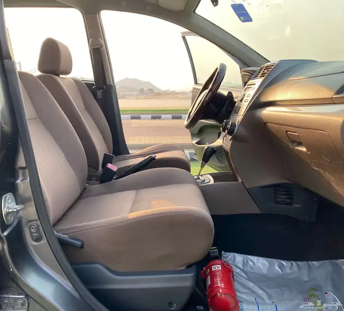 تويتا افانزا 2017 24