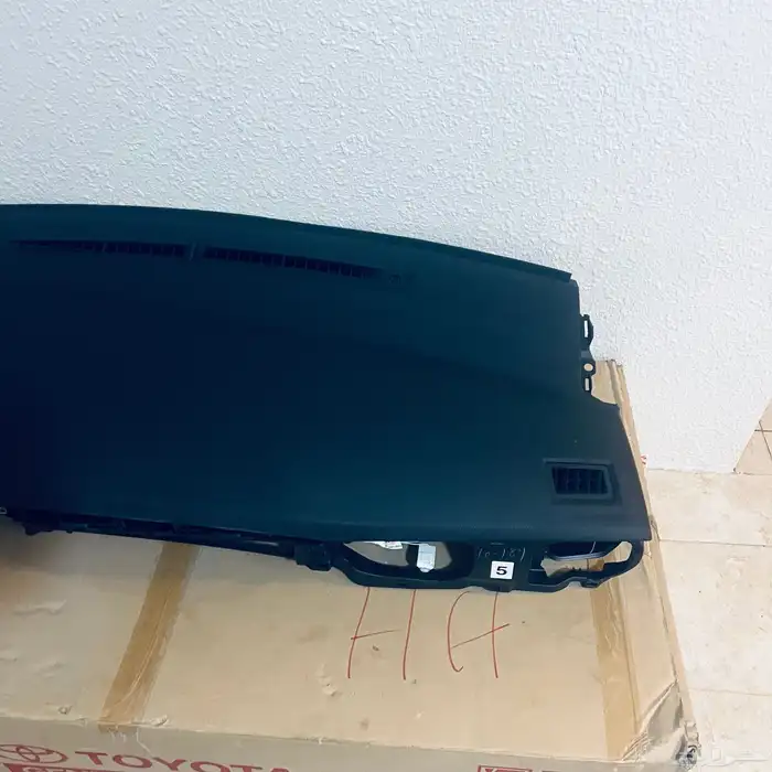 قشرة طبلون كورلا 2018 اصلية وكالة جديدة 2