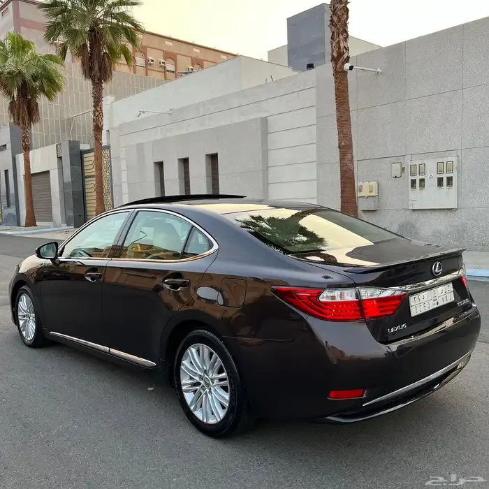 لكزس 2015 ES350 -DD مالك اول بحالة الوكالة . 7