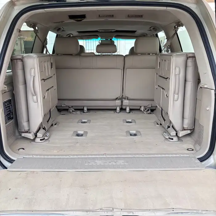 لكزس lx470 2005 23