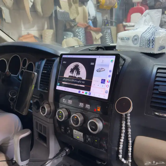 شاشة تويوتا أسكويا 2016 0