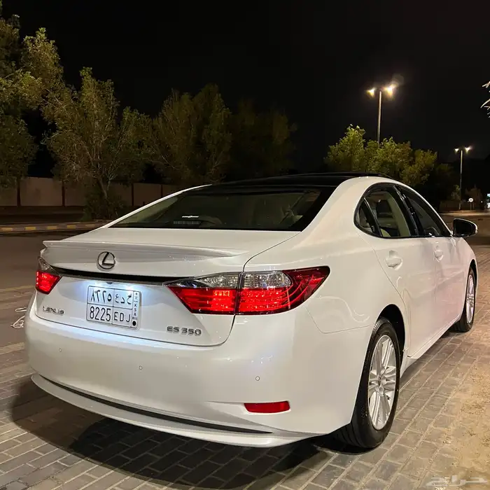 لكزس 2014 ES350 - CC مالك اول بحالة الوكالة . 13