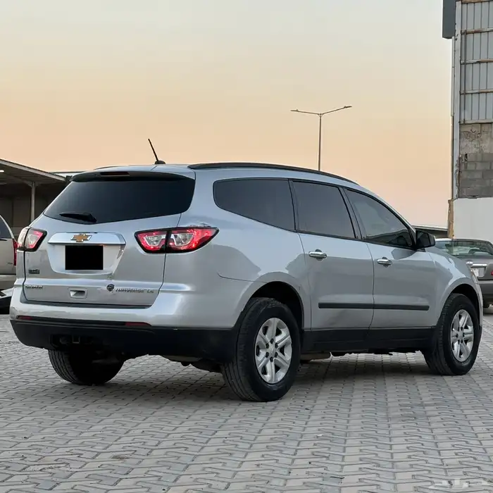 شفروليه ترافس 2014 عائلي ثلاث صفوف 5