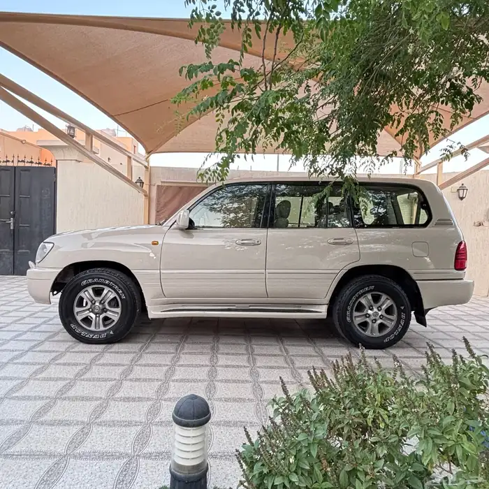 لكزس lx470 2005 1