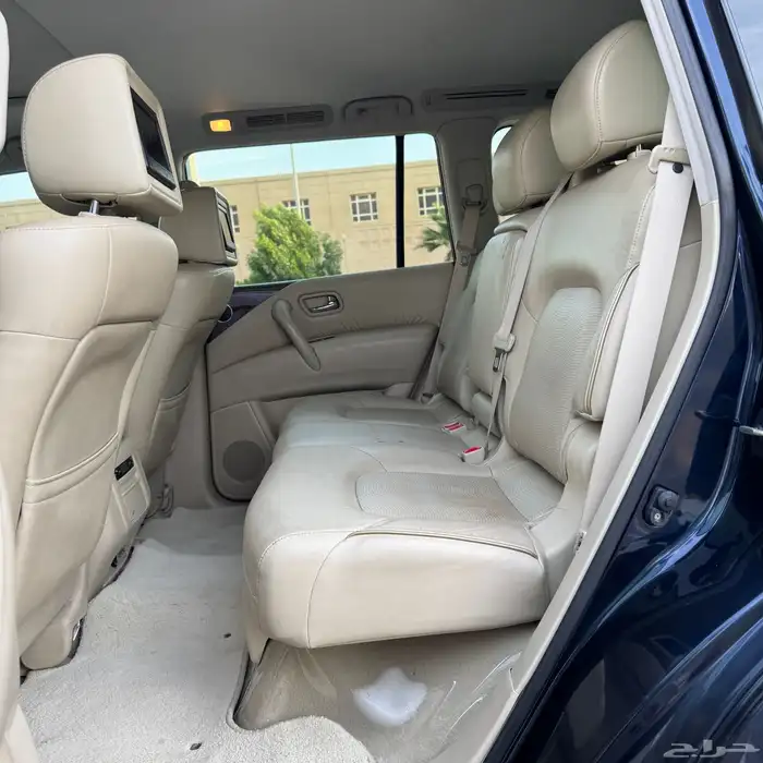 نيسان انفنتي QX80 2016 8