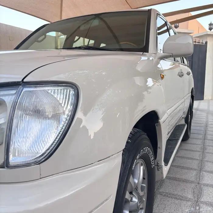 لكزس lx470 2005 8