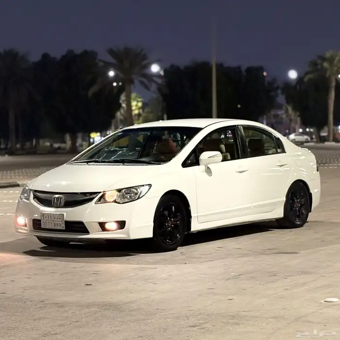 هوندا سيفيك 2007 قير أوتوماتيك ولوحه مميزه 3