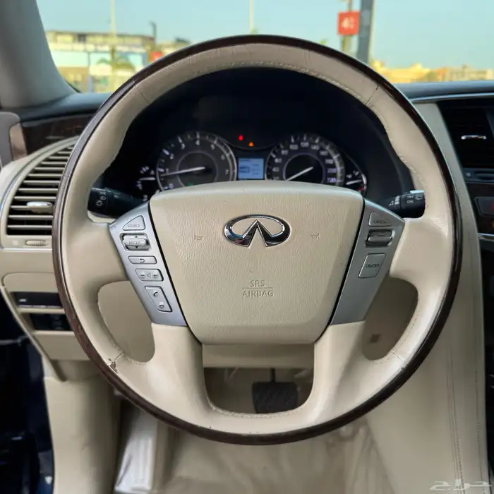 نيسان انفنتي QX80 2016 5