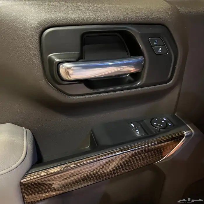 جمس سييرا 2023 اليفيشن بيج بحالة الوكالة 40