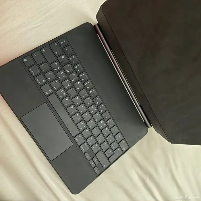 ماجيك كيبورد ايباد 1