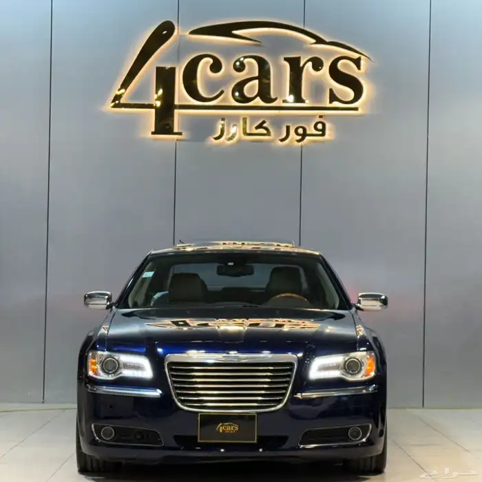 كرايزلر 2014 C300 (( بحالة ممتازة )) 2