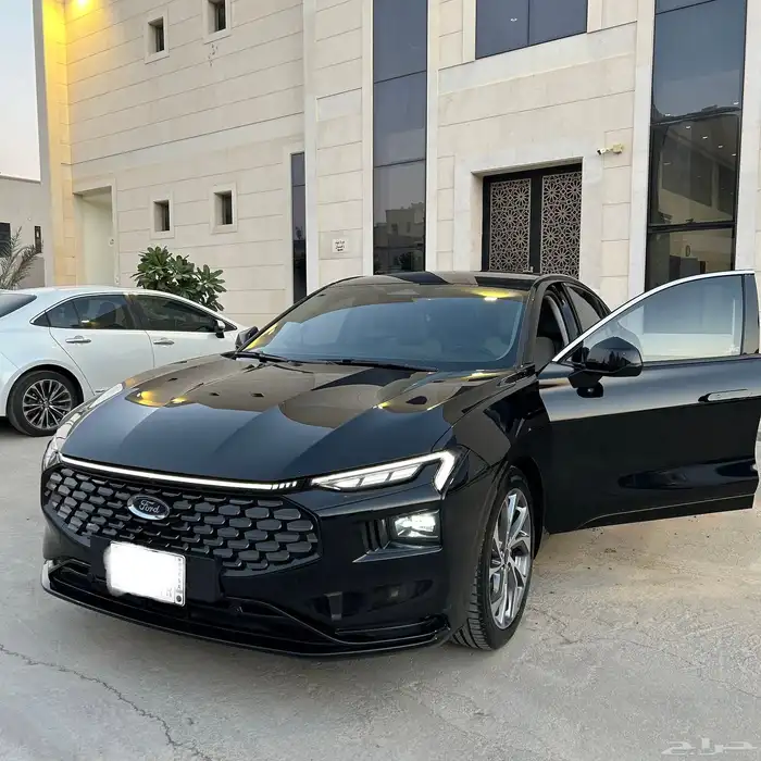 فورد تورس فل كاامل تيتانيوم 2023 ممشى قليل 7