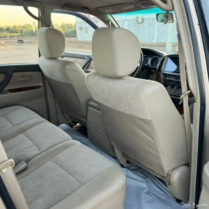 لاندكروزر 2006 ( قير عادي - اسبير علاق ) 23