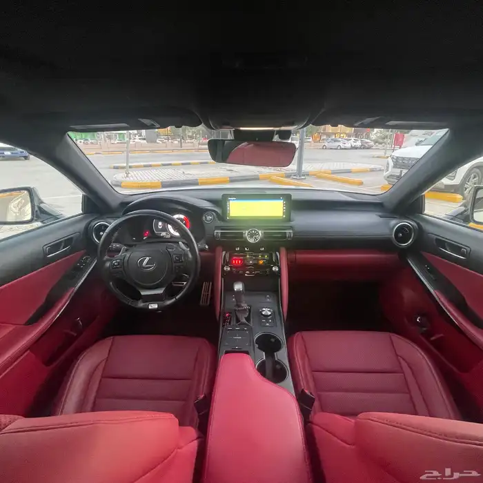 لكزس is 300 F Sport 2021 ماشيه 20 الف فقط 9