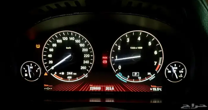 بي ام دبليو 740 موديل 2011 نظيف جدا 33