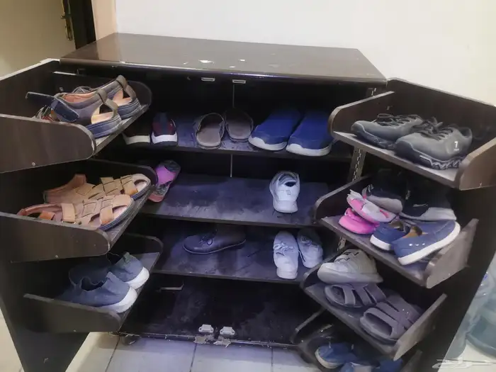 طاولة أحذية   جزامة 1