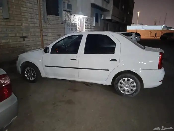 رينو لوجان 2012 0