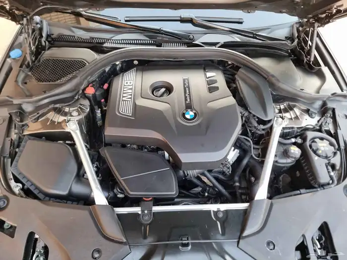 بي ام دبليو 520i للبيع ستاندر 13