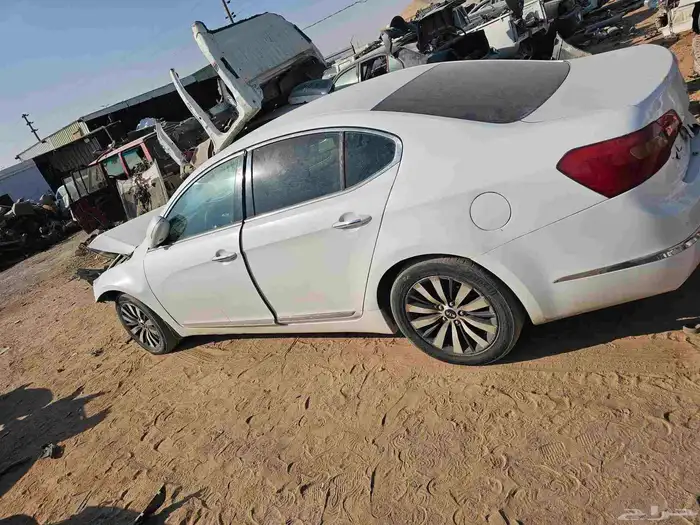 كيا كدنزا 2013 0