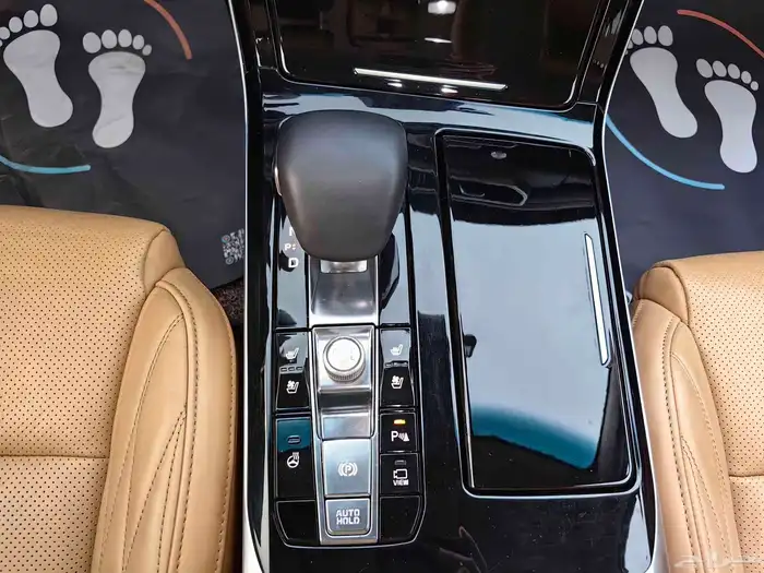 كيا K7 (كادينزا) بنزين فل اوبشن موديل 2020 م وارد كوريا 25