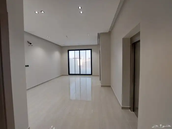 للبيع فيلا دبلكس منفصل مخطط 71جديد مساحة 280م 14