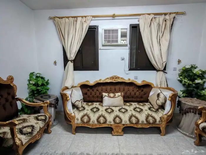 كنب مستعمل وطني 9 قطع بحالة جيدة جدا للبيع 1