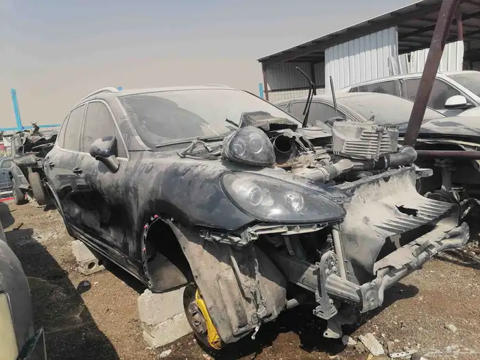 يوجد قطع لدينا جميع انواع السيارات بتشليح الحاير الرياض 8