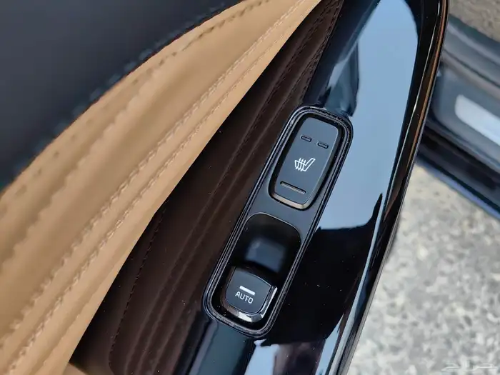 كيا K7 (كادينزا) بنزين فل اوبشن موديل 2020 م وارد كوريا 17