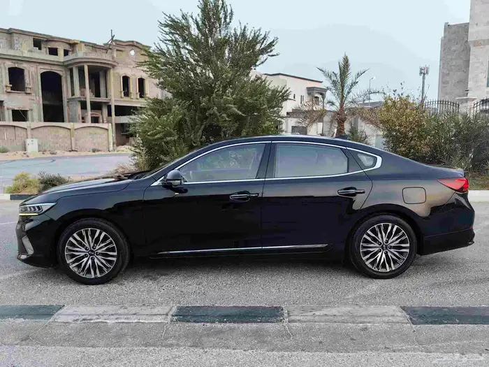 كيا K7 (كادينزا) بنزين فل اوبشن موديل 2020 م وارد كوريا 1