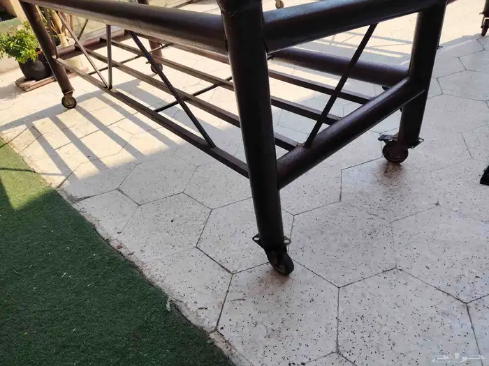 كراسي أو خارجيه للاحواش والاستراحات حديد قوي كفرات لتحريك 3