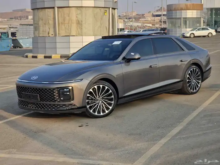 هونداي ازيرا 2023 ممشا 50 0