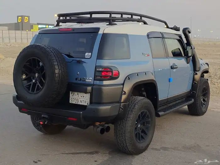 تويوتا اف جي 8