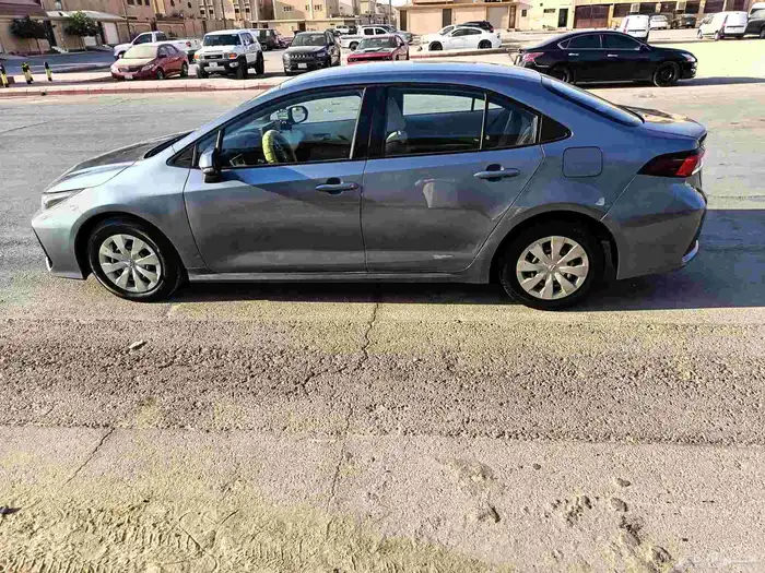 تويوتا كورولا موديل 2020 4