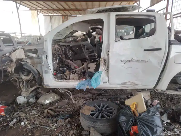 مكاين غيرات جميع قطع غيار السيارات المستعملة ايسوزو جميع الم 3