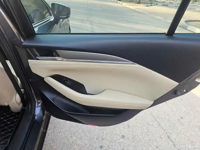 مازدا 2019 مخزنه عداد 52 الف حقيقي ماشاءالله 14