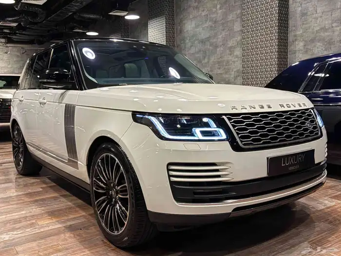 RANGE ROVER 2018 V8 SUPERCHARGED 3