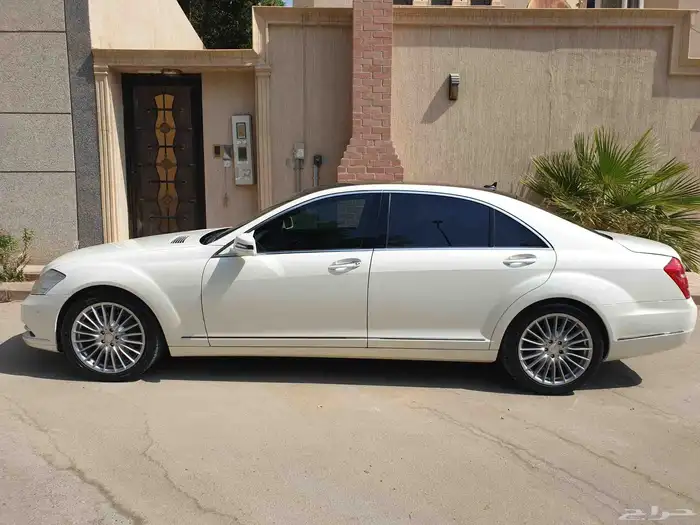 مرسيدس s300 موديل 2011 5