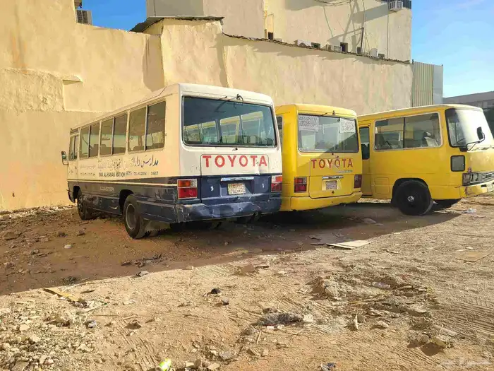 باصات كوستر 25 راكب بنزين نظيفه العدد 6 باصات 0