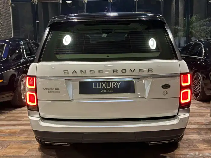 RANGE ROVER 2018 V8 SUPERCHARGED 4