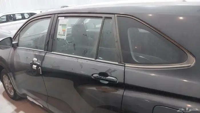 تويوتا انوفا GL 2026 بنزين ابيض ورمادي 3