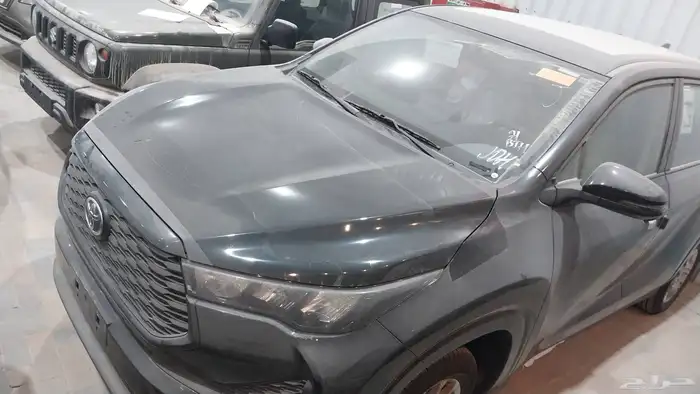 تويوتا انوفا GL 2026 بنزين ابيض ورمادي 6