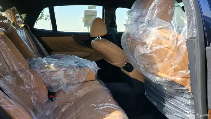 لكزس LS 350 موديل 2025 شبه جديدة ما مشت إلا 2000 كم فقط 27