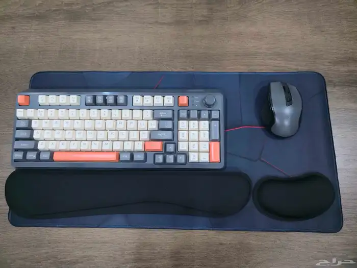 كيبورد ميكانيكي XUNFOX K94 بلوتوث وإضاءة RGB (نظيف جد ا) 7