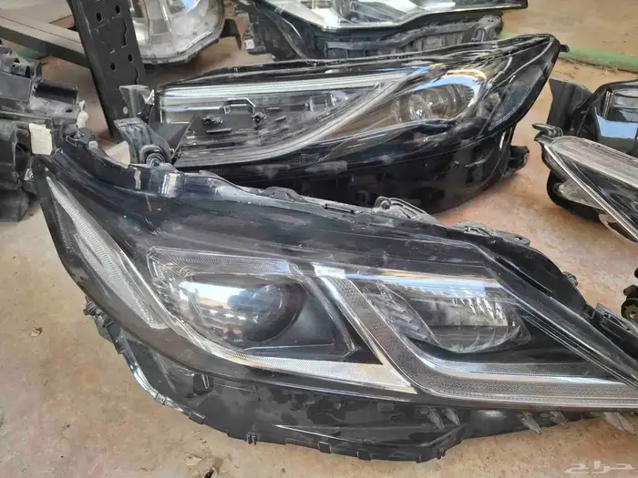 شمعات تيوتاء كرولا  كامري  يارس جيب  فورشينر  برادو  فيلوز 3