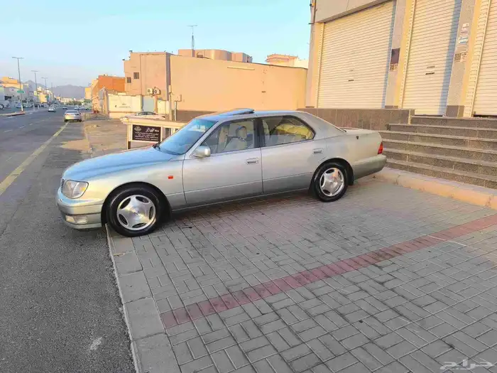 لكزس 400 للمستخدم 5