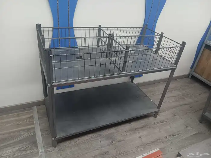 استاندات عرص حديد وخشب وزجاج 3