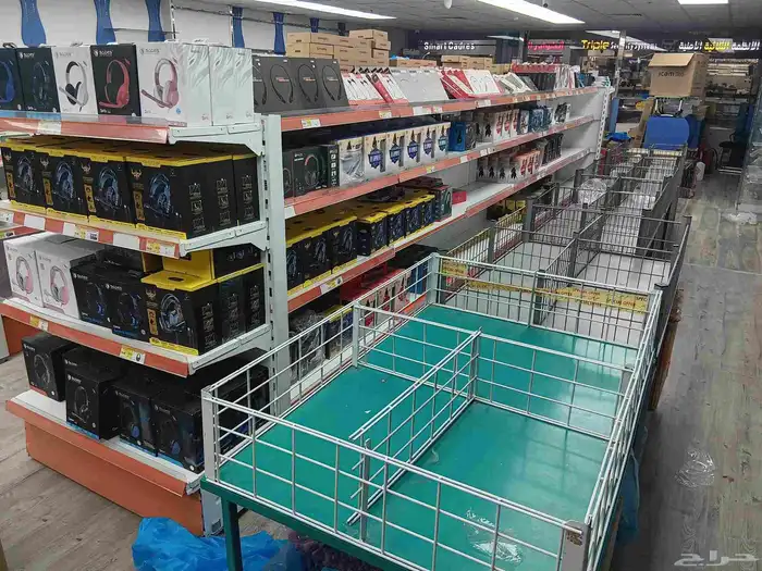 استاندات عرص حديد وخشب وزجاج 5