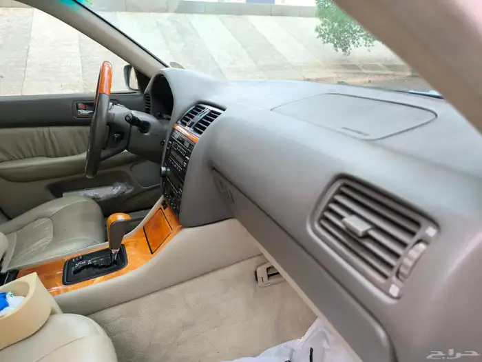 لكزس 400 للمستخدم 28