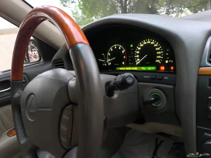 لكزس 400 للمستخدم 25